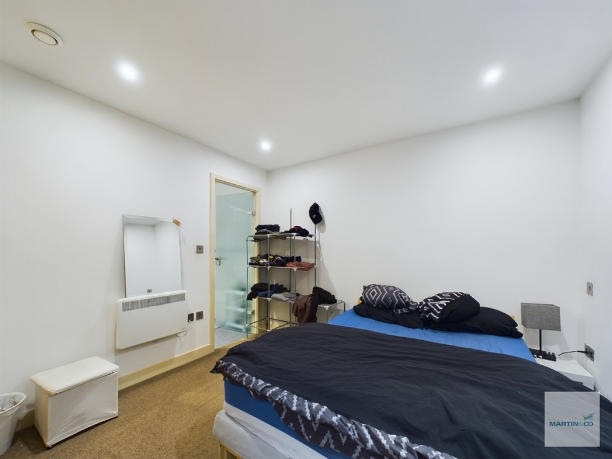 The Habitat, Woolpack Lane