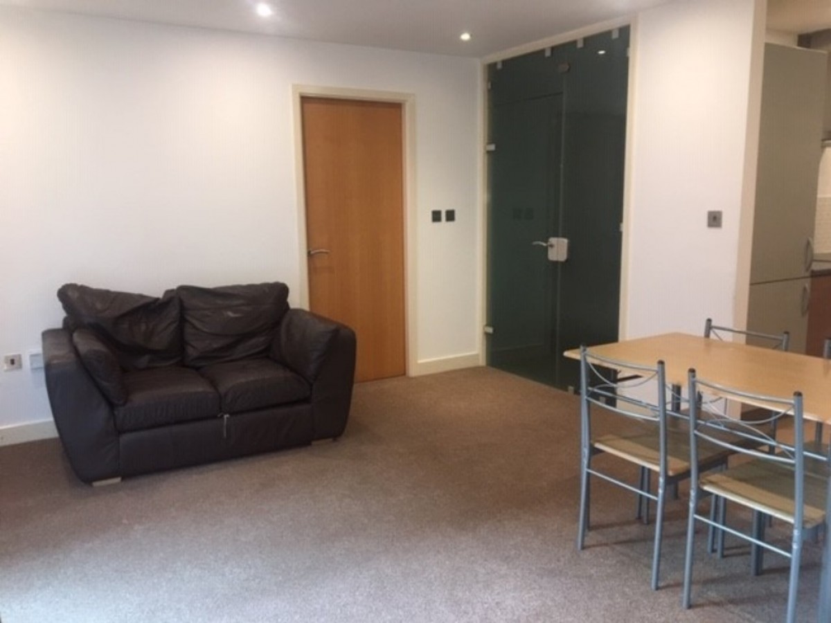 The Habitat, Woolpack Lane