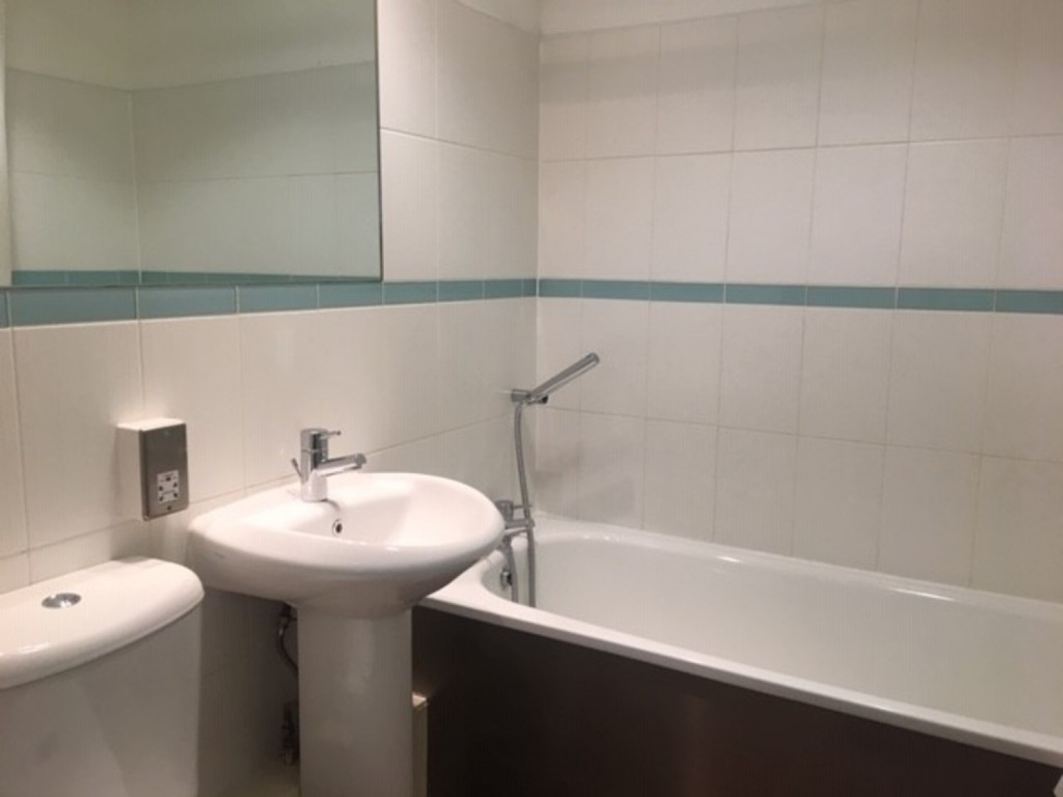 2 bedroom Flat for Letting The Habitat, Woolpack Lane