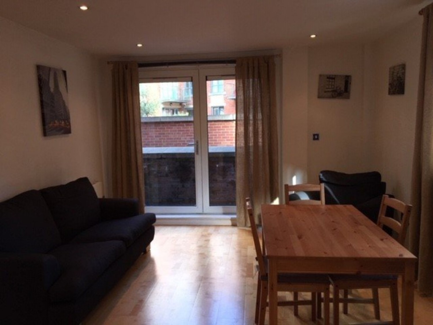 2 bedroom Flat for Letting Adams Walk, One Fletcher Gate
