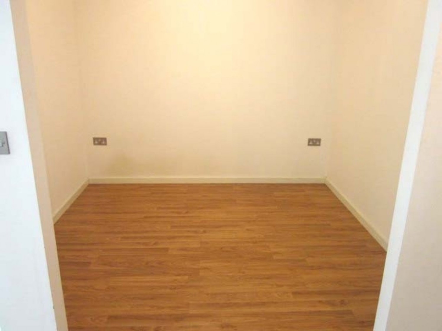 1 bedroom Flat in Marco Island, Huntingdon Street