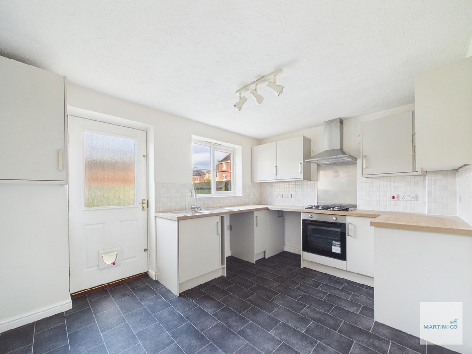 2 bedroom House for Letting Robin Bailey Way, Hucknall