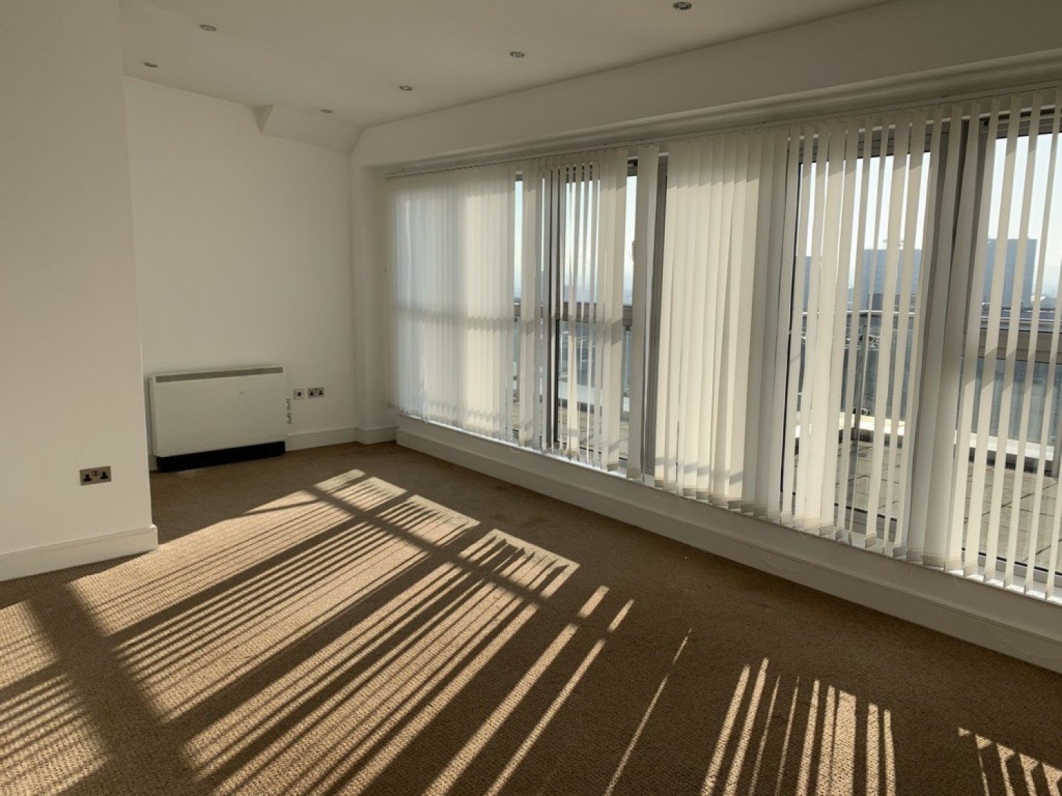 2 bedroom Flat for Letting North West, 41 Talbot Street