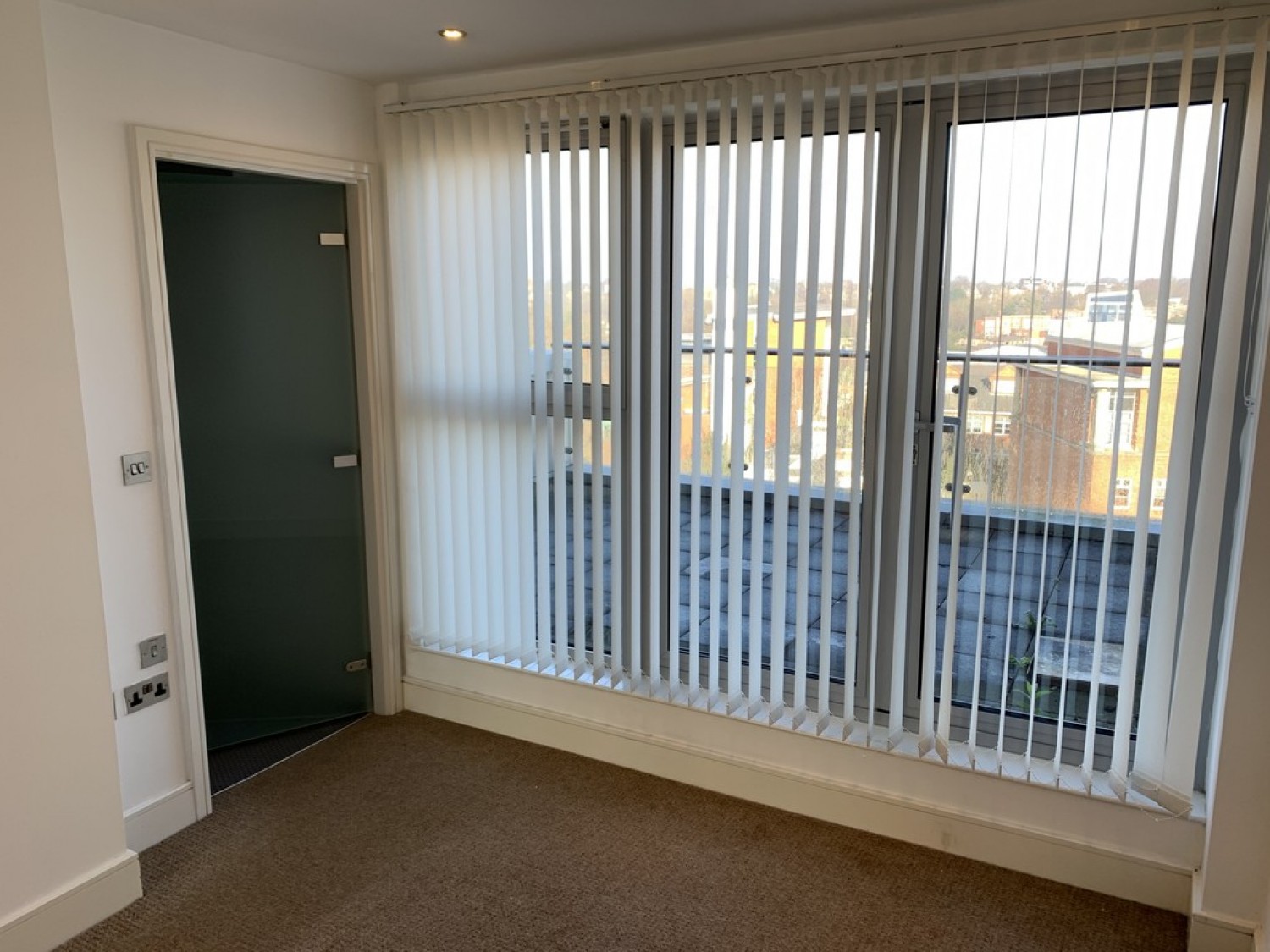 2 bedroom Flat for Letting North West, 41 Talbot Street