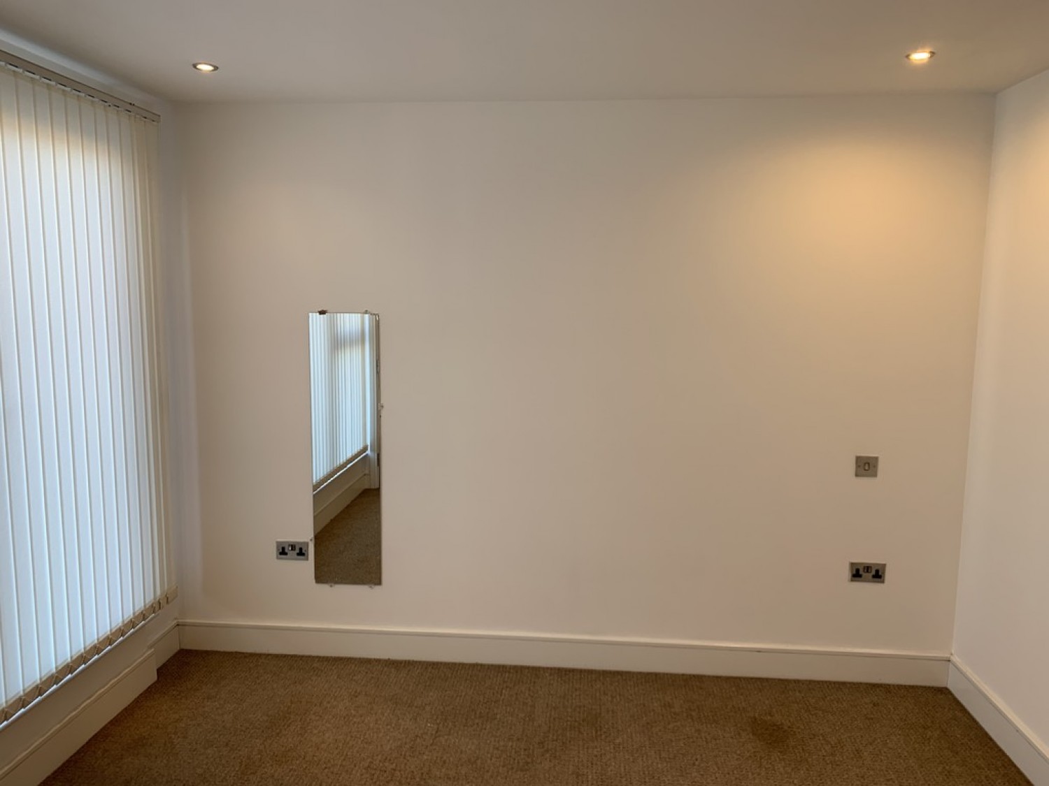 2 bedroom Flat for Letting North West, 41 Talbot Street