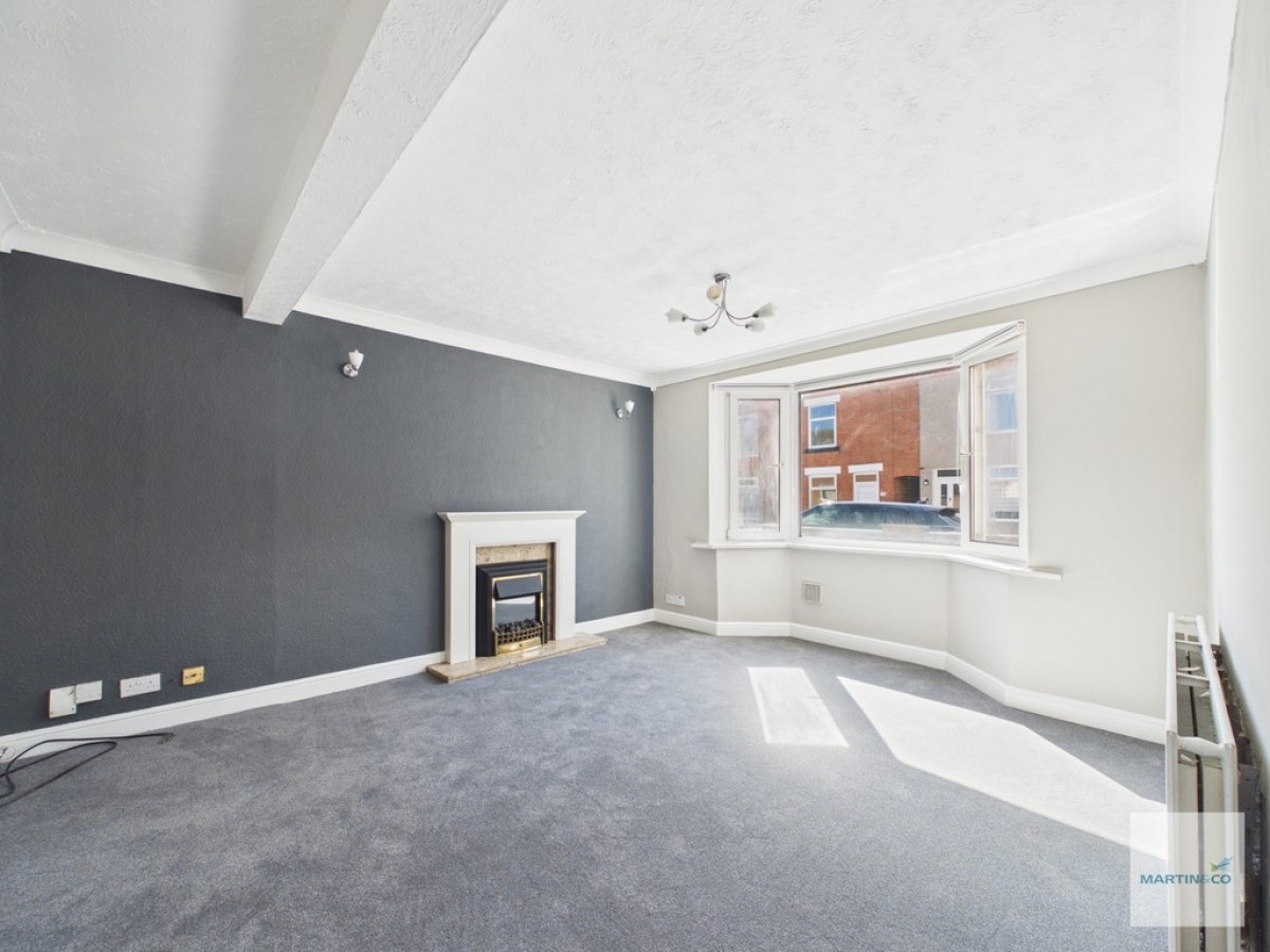 Claremont Avenue, Hucknall