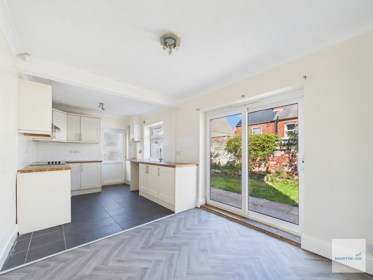 Claremont Avenue, Hucknall