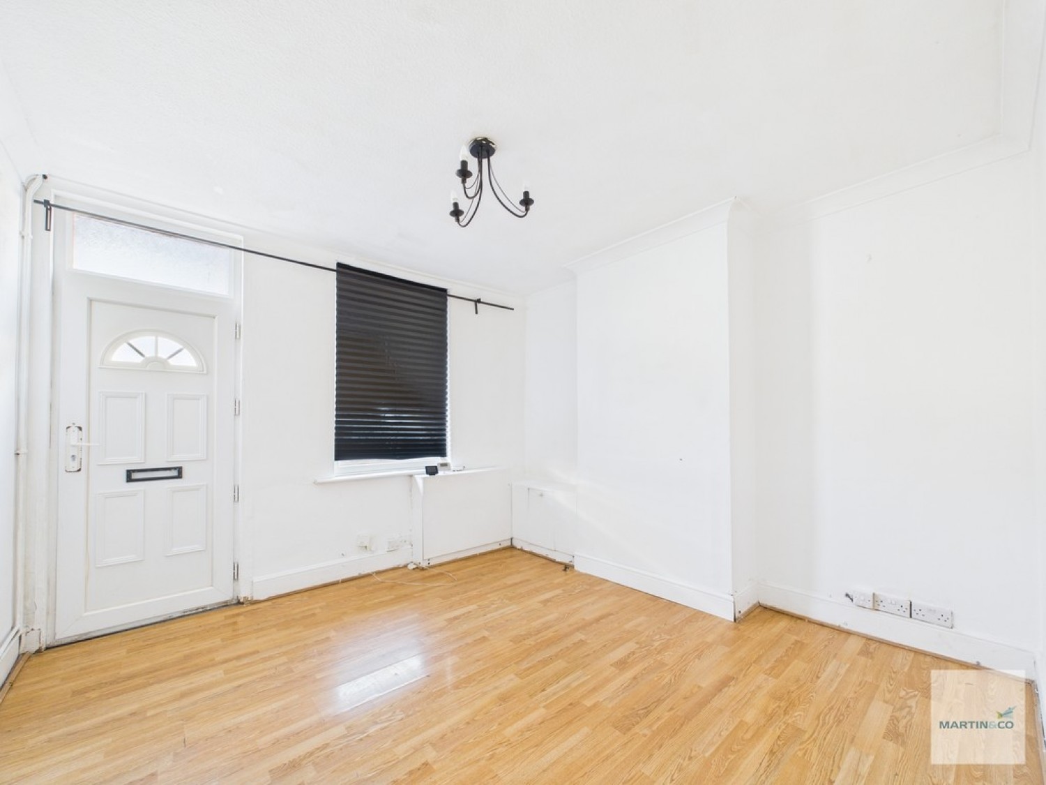 Carlingford Road, Hucknall