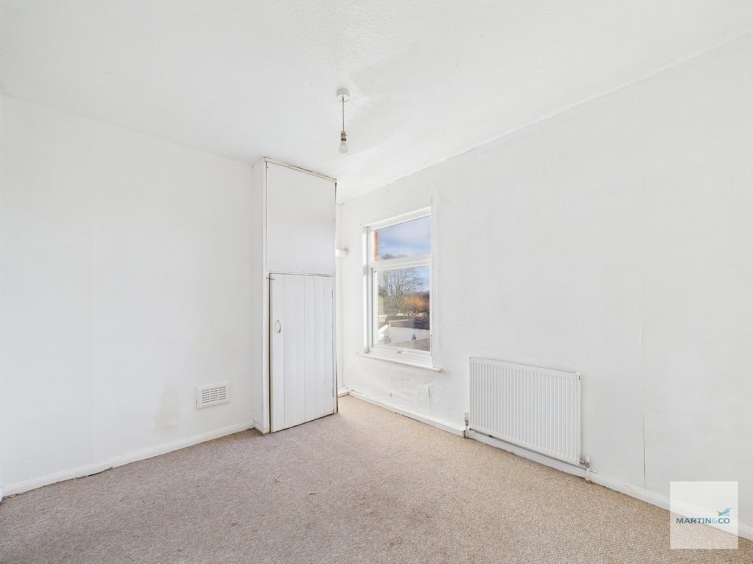 Carlingford Road, Hucknall