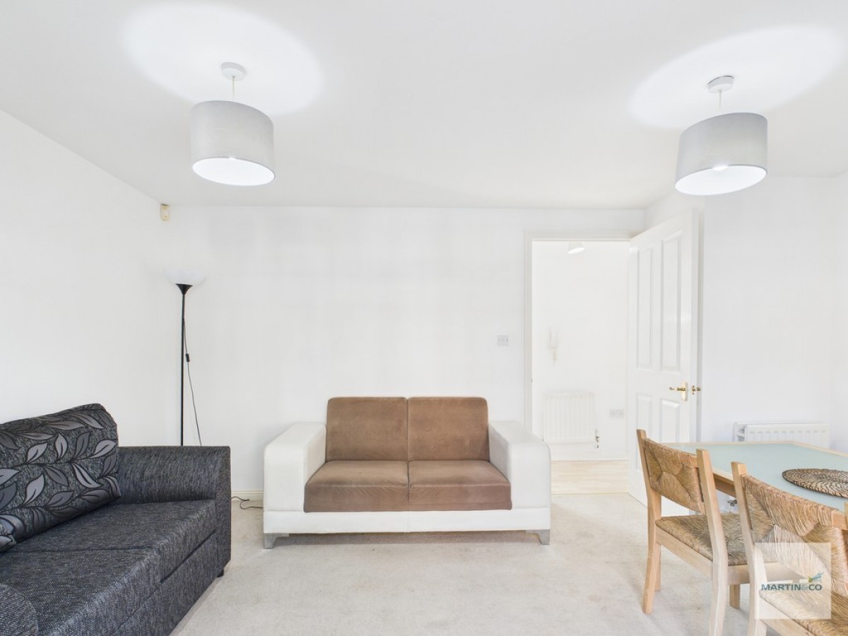 Tudor Court, Walter Street