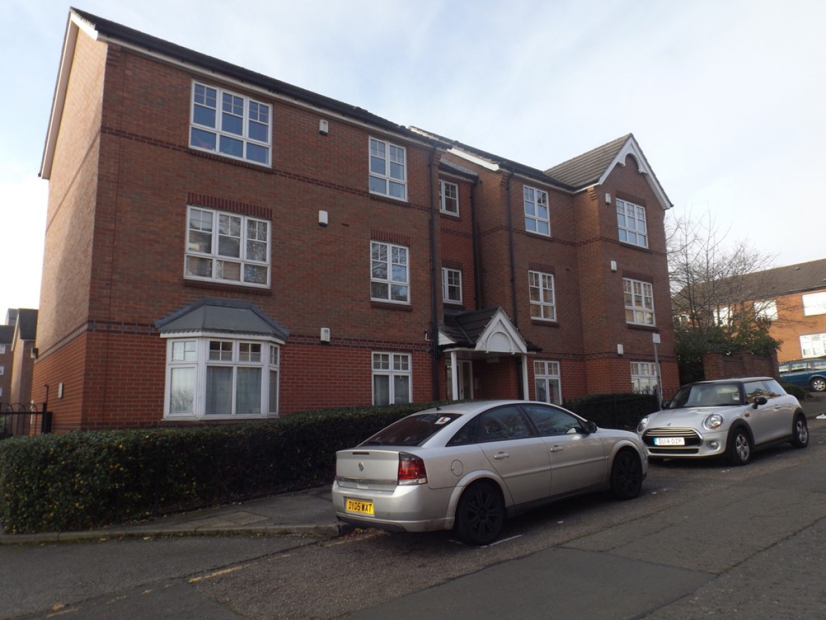 Tudor Court, Walter Street