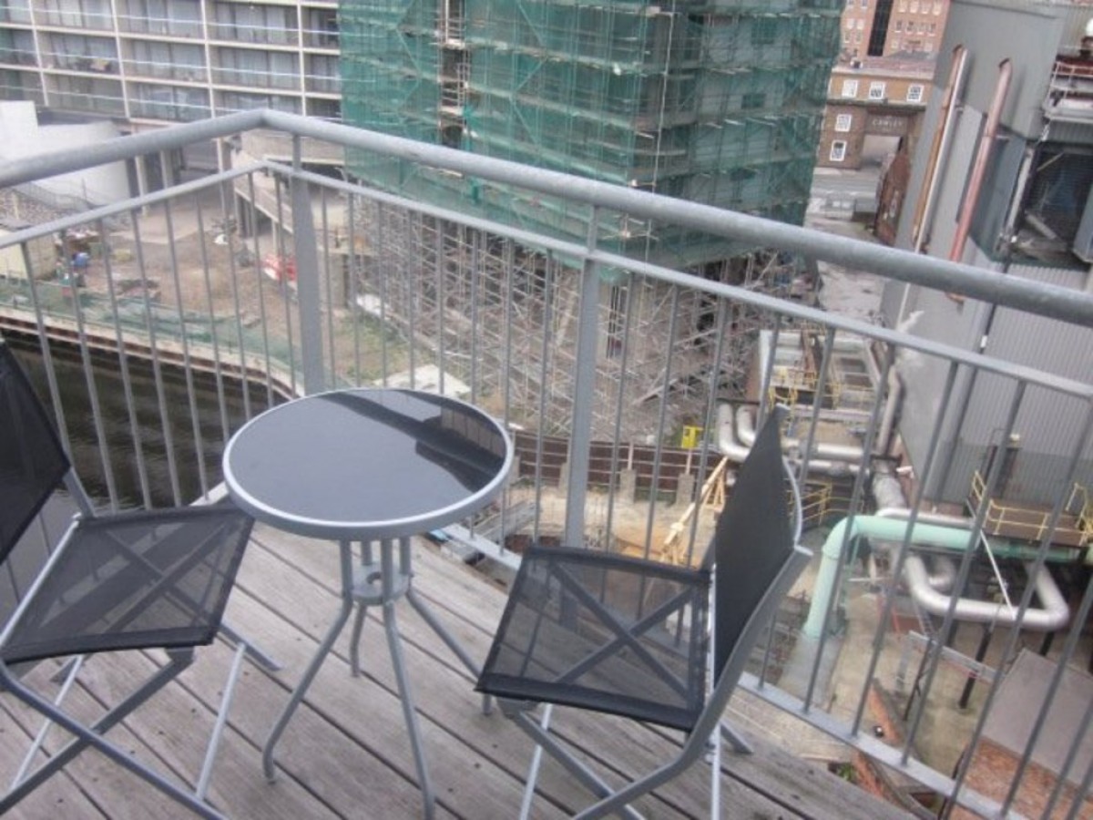 The Atrium, Waterfront Plaza