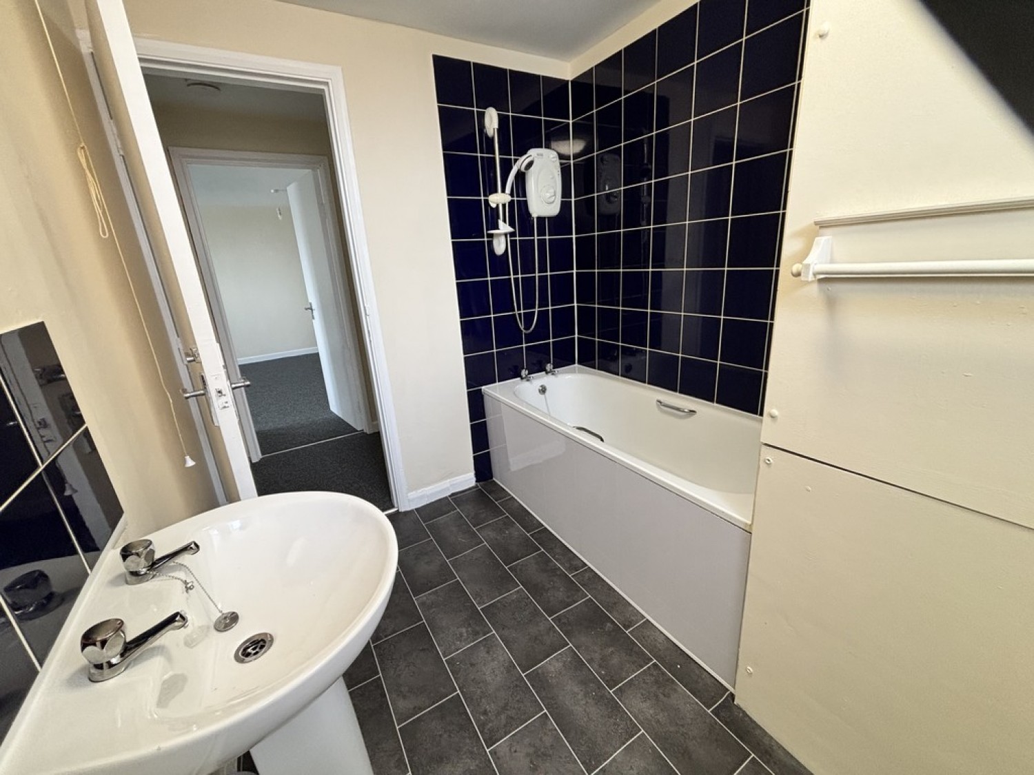 1 bedroom Flat for Letting Baker Street, Hucknall