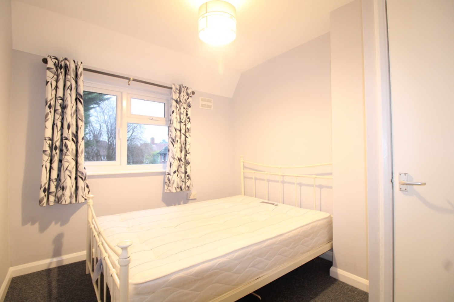 Aston Avenue, Lenton Abbey