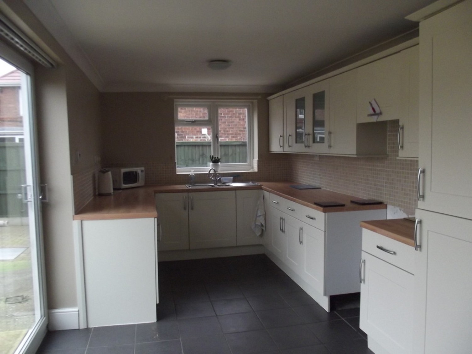 3 bedroom House for Letting Markham Street, Newstead Village