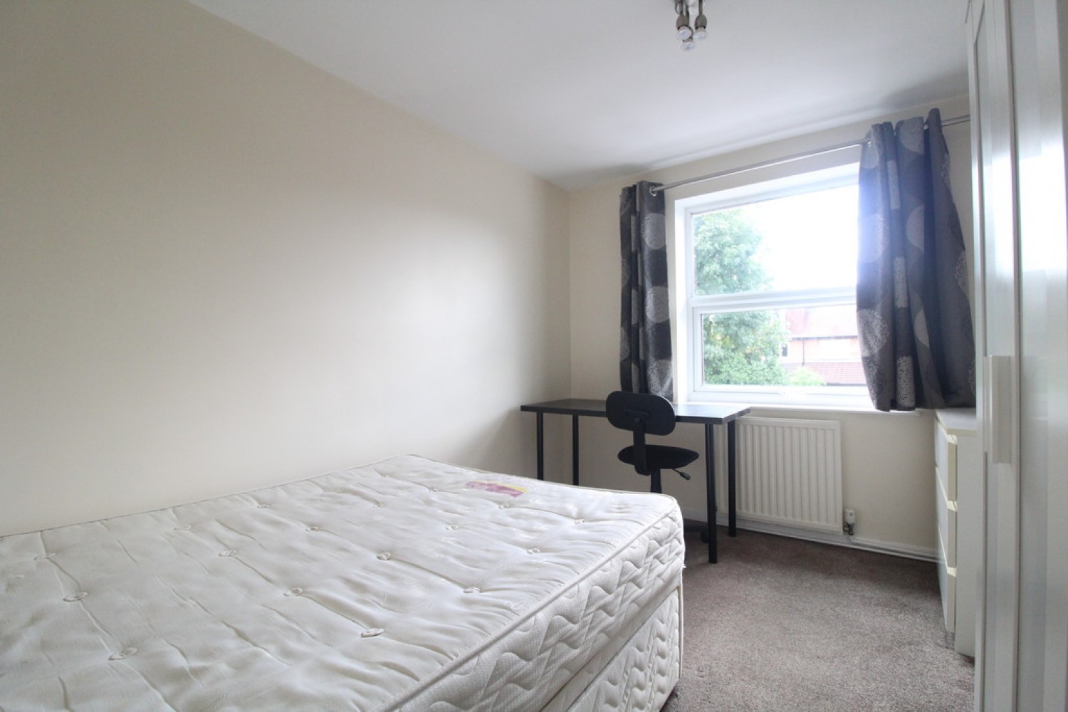 4 bedroom House for Letting Humber Road, Beeston, Nottingham