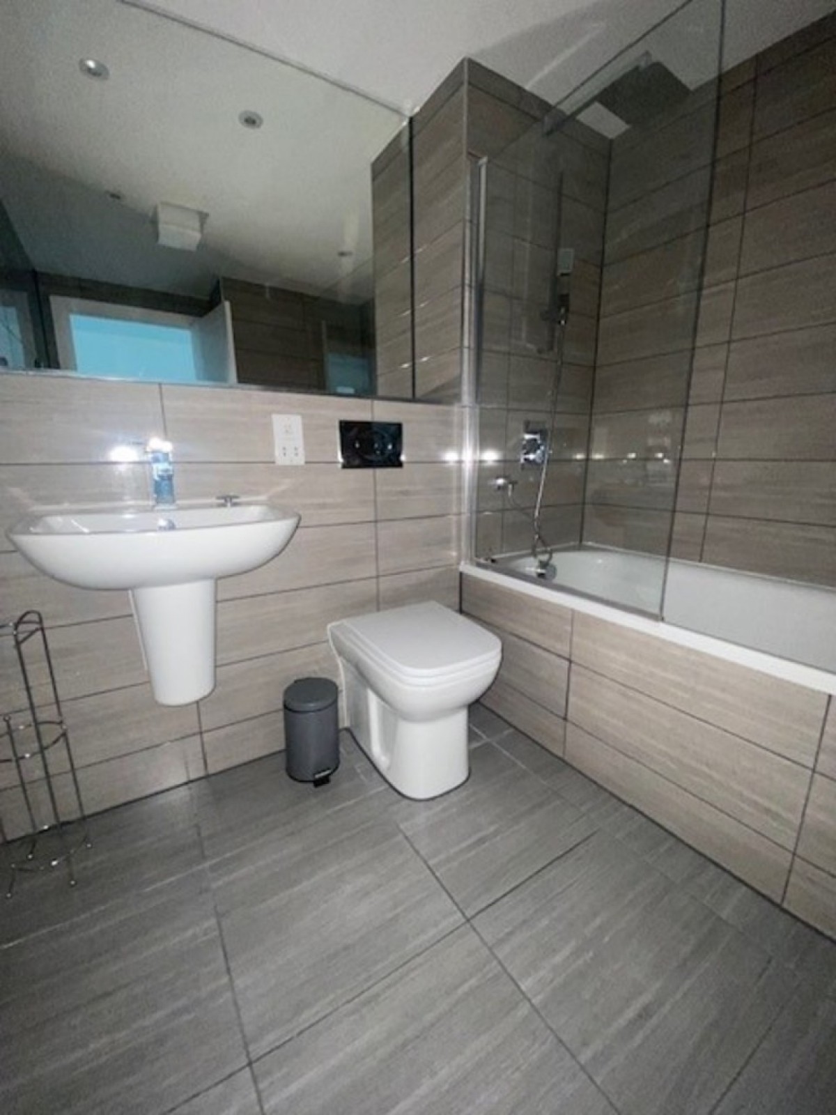 Marco Island, Huntingdon Street