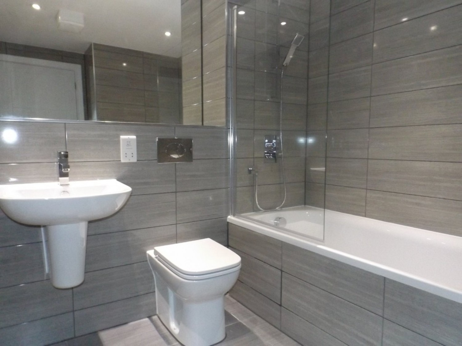 Marco Island, Huntingdon Street