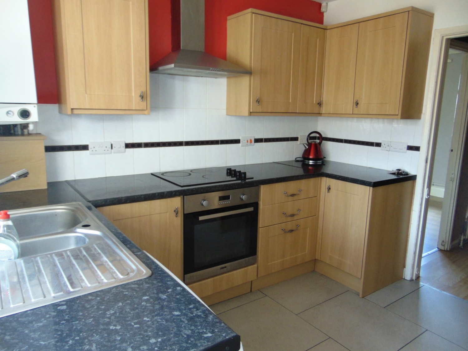 3 bedroom House for Letting Melford Road, Wollaton, Nottingham