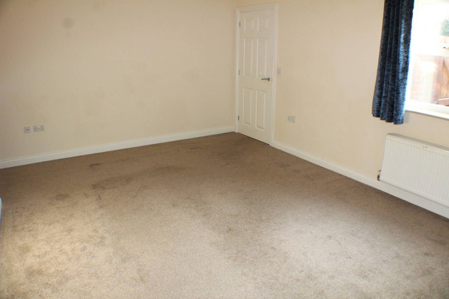 2 bedroom Bungalow for Letting Winifred Street, Hucknall