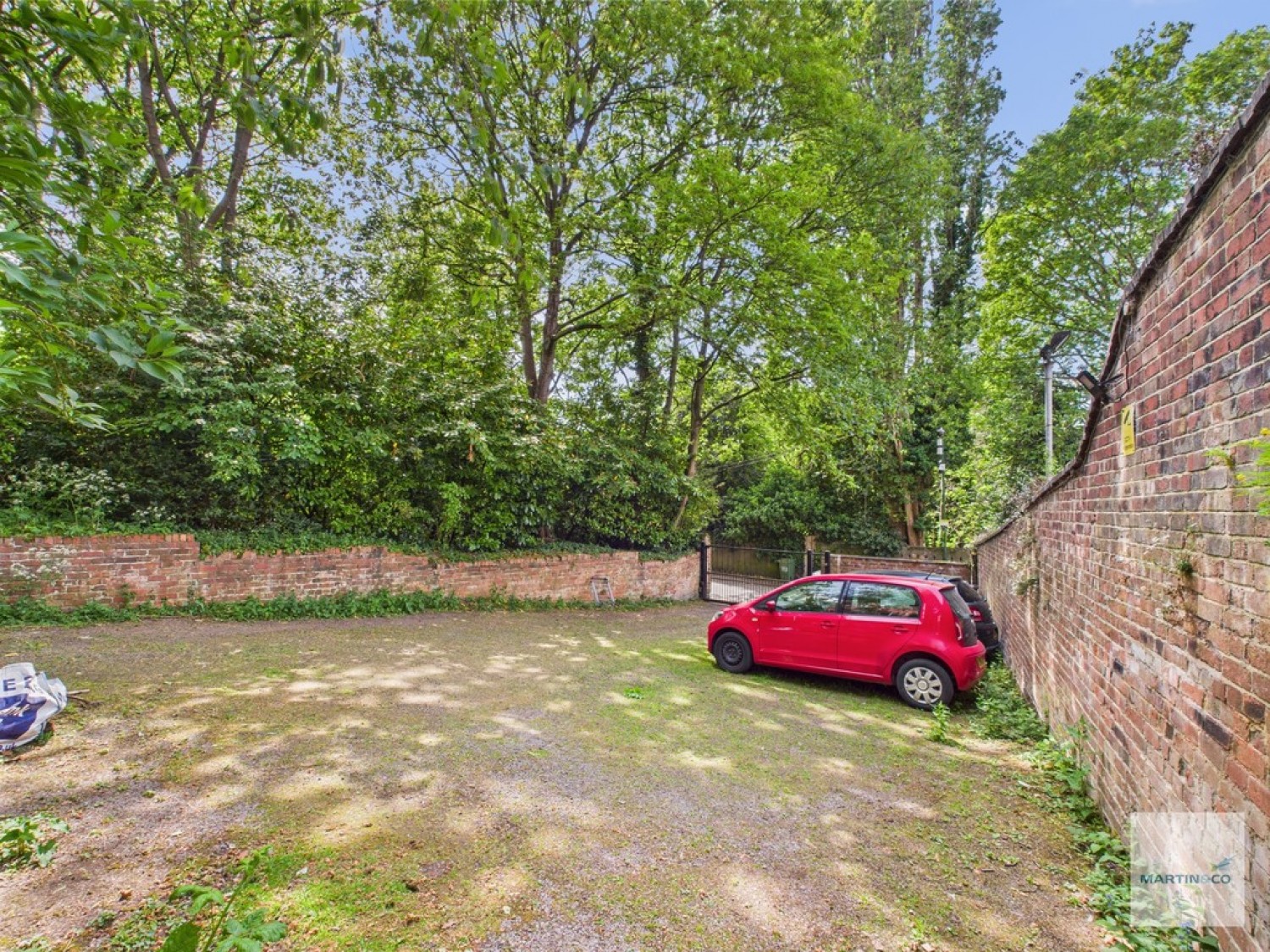 Waterloo Crescent, Nottingham