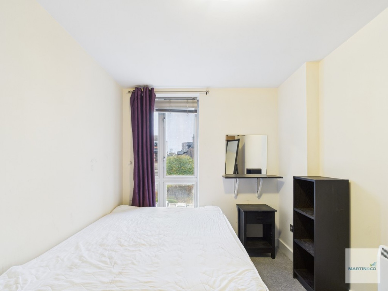 Ropewalk Court, Upper College Street