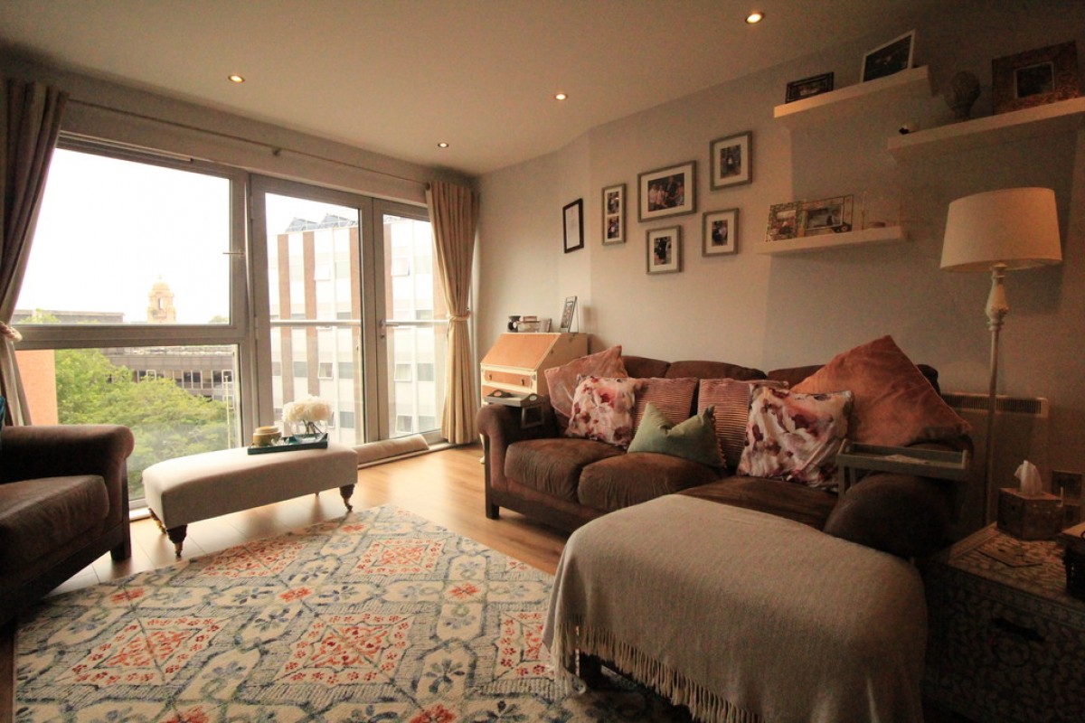 Northwest, Talbot Street