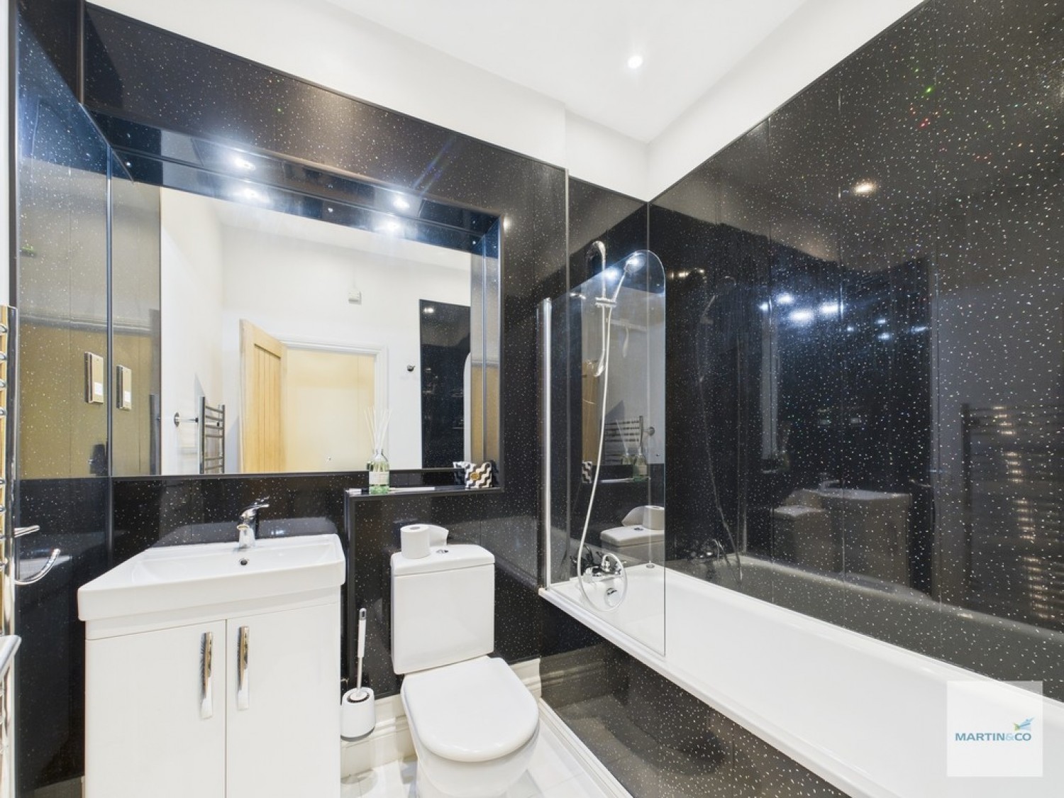 2 bedroom Flat for Letting The Trading House, George Street