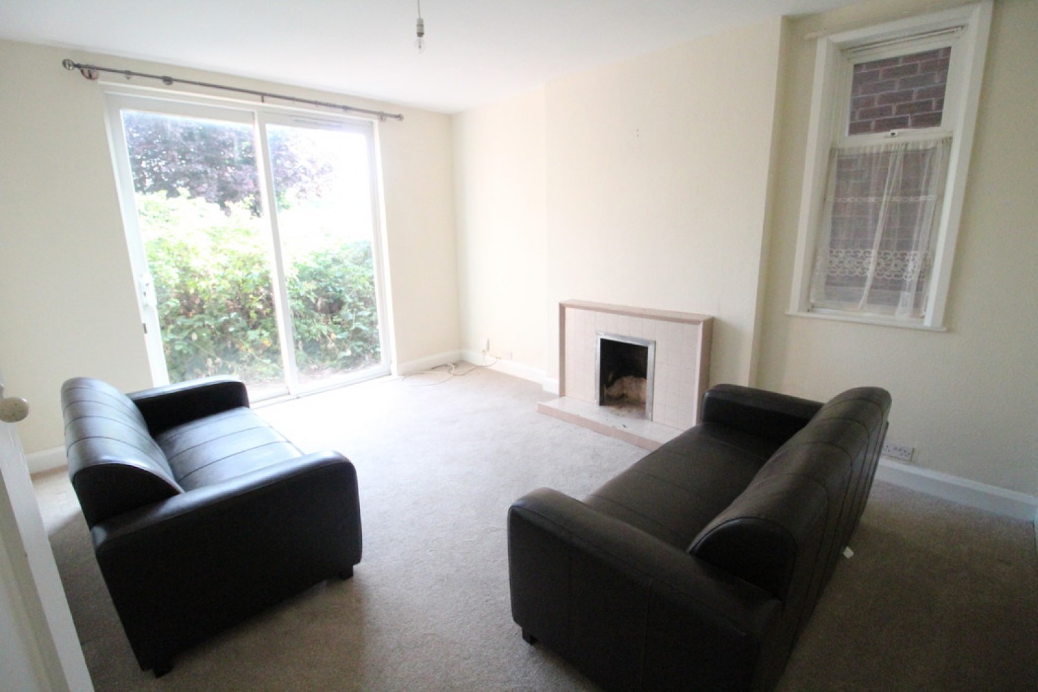 4 bedroom House for Letting Austen Avenue, Forest Fields, Nottingham