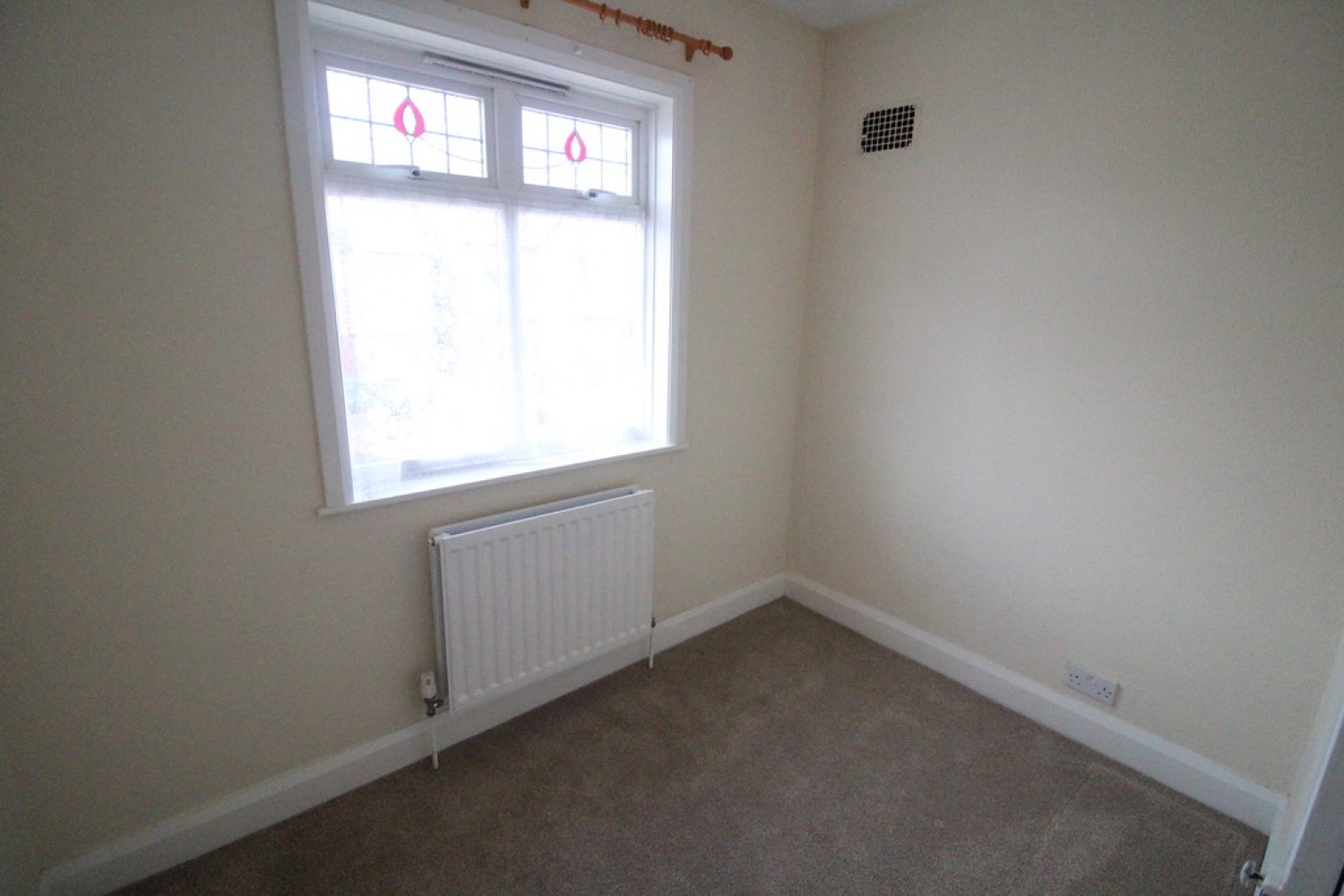 4 bedroom House for Letting Austen Avenue, Forest Fields, Nottingham