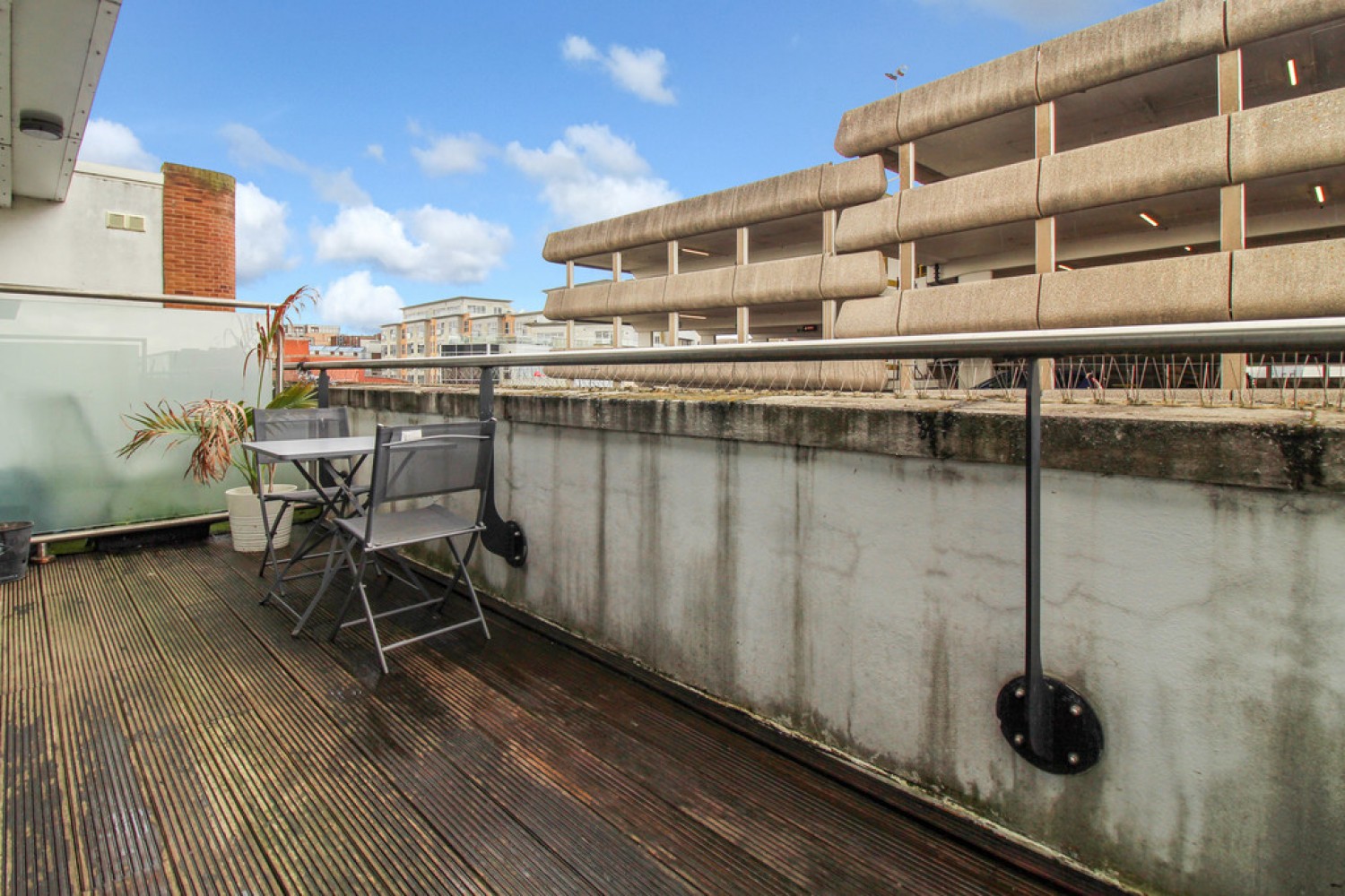 2 bedroom Flat for Sale The Axis, Wollaton Street, Nottingham