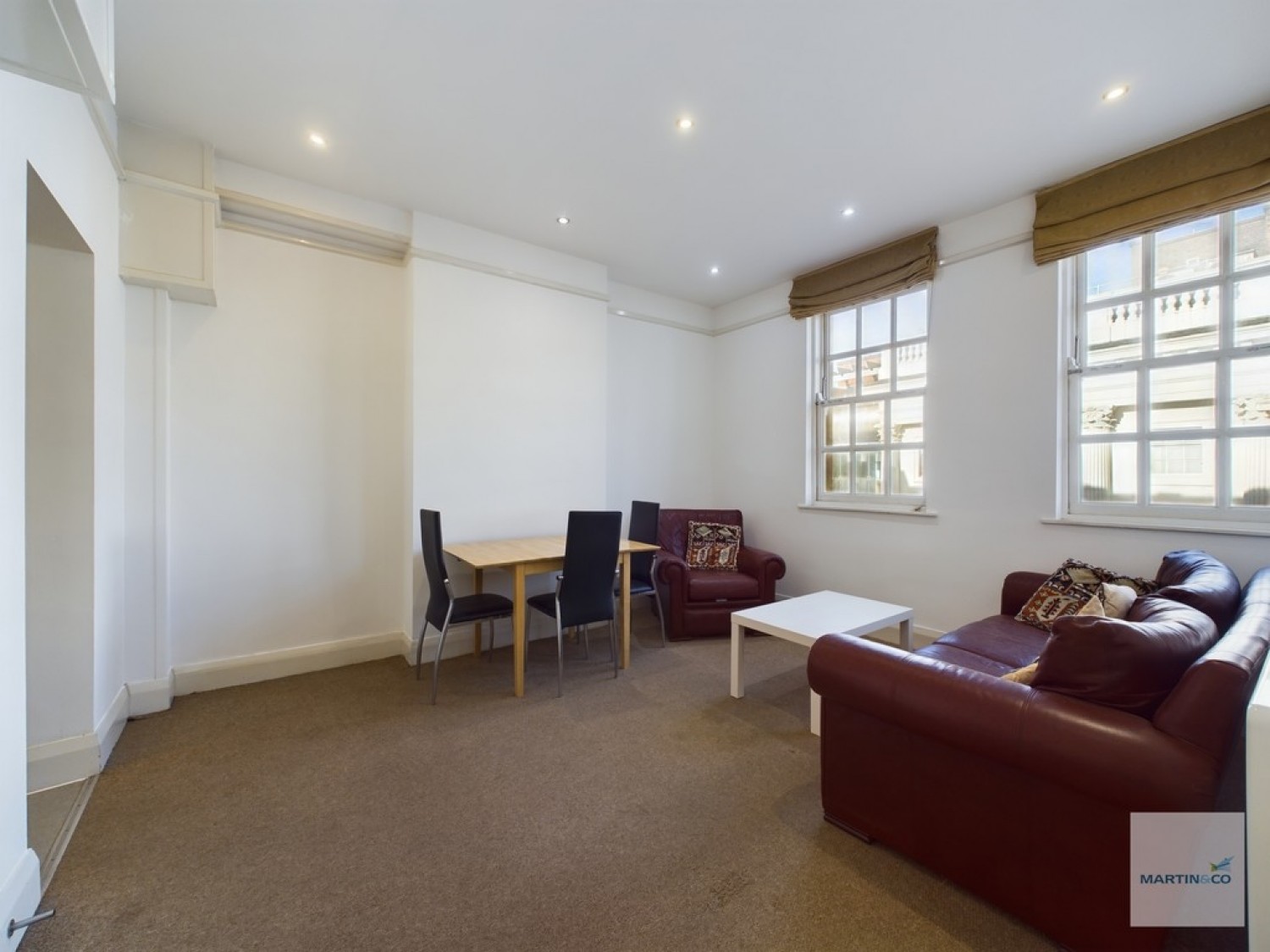 2 bedroom Flat in Enfield House, 18 Low Pavement