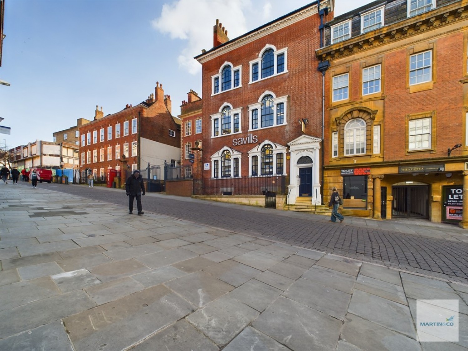 2 bedroom Flat in Enfield House, 18 Low Pavement