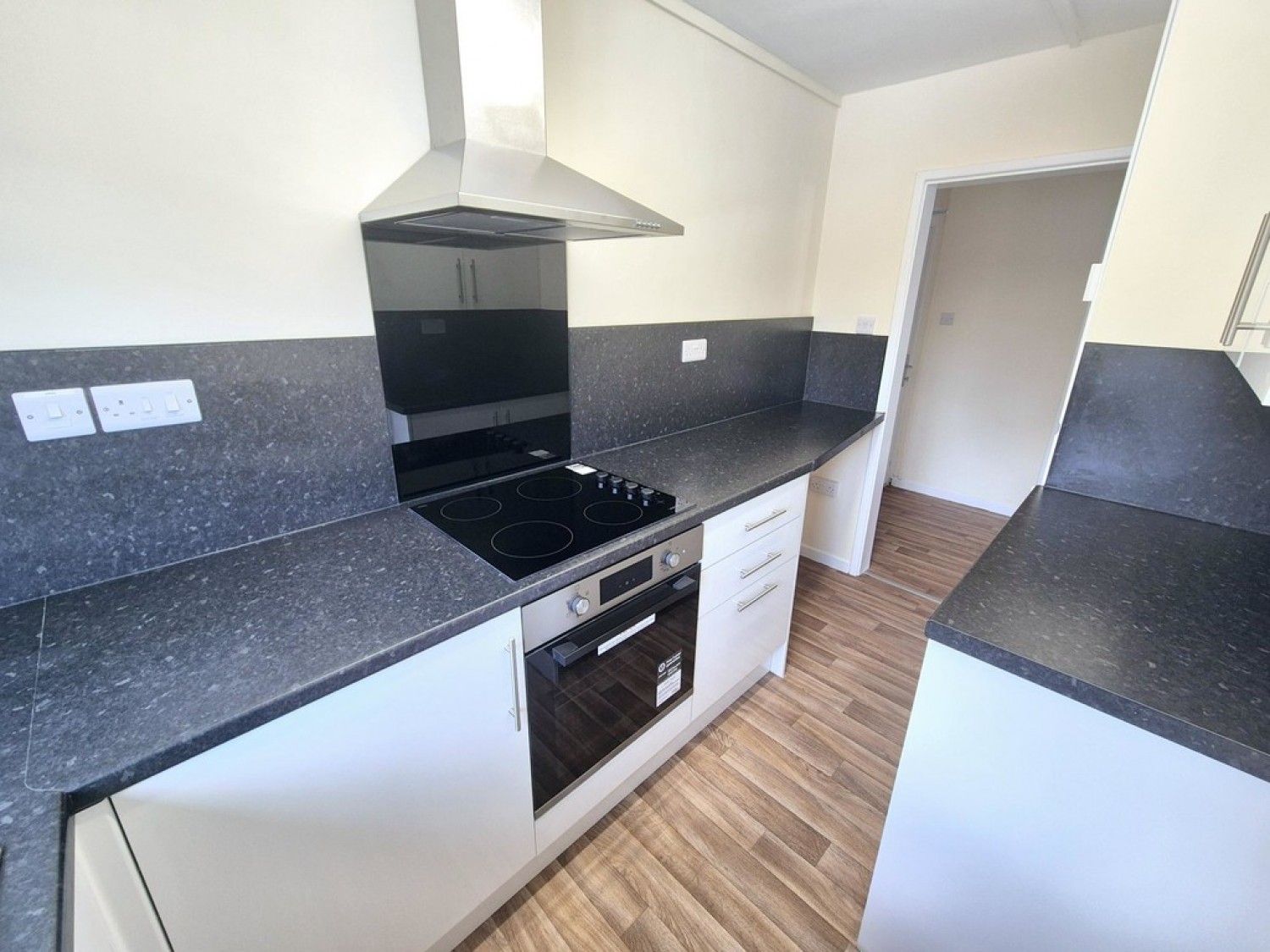2 bedroom Flat for Letting Kirk Close, Chilwell