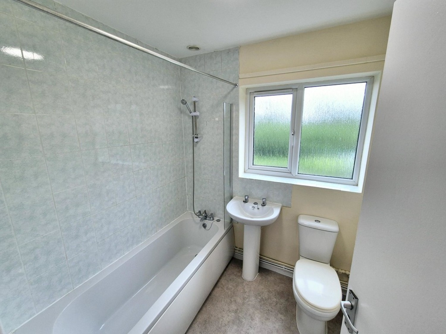 2 bedroom Flat for Letting Hetley Road, Beeston, Nottingham