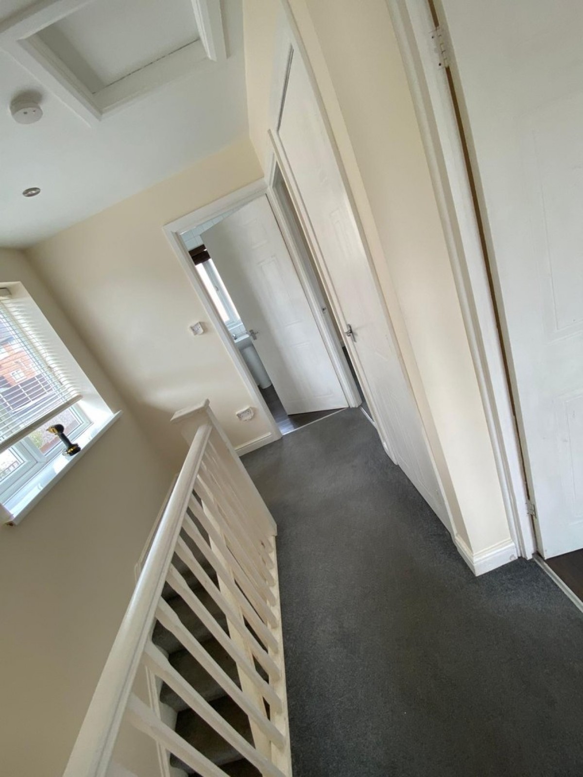 Robbie Burns Road, Arnold