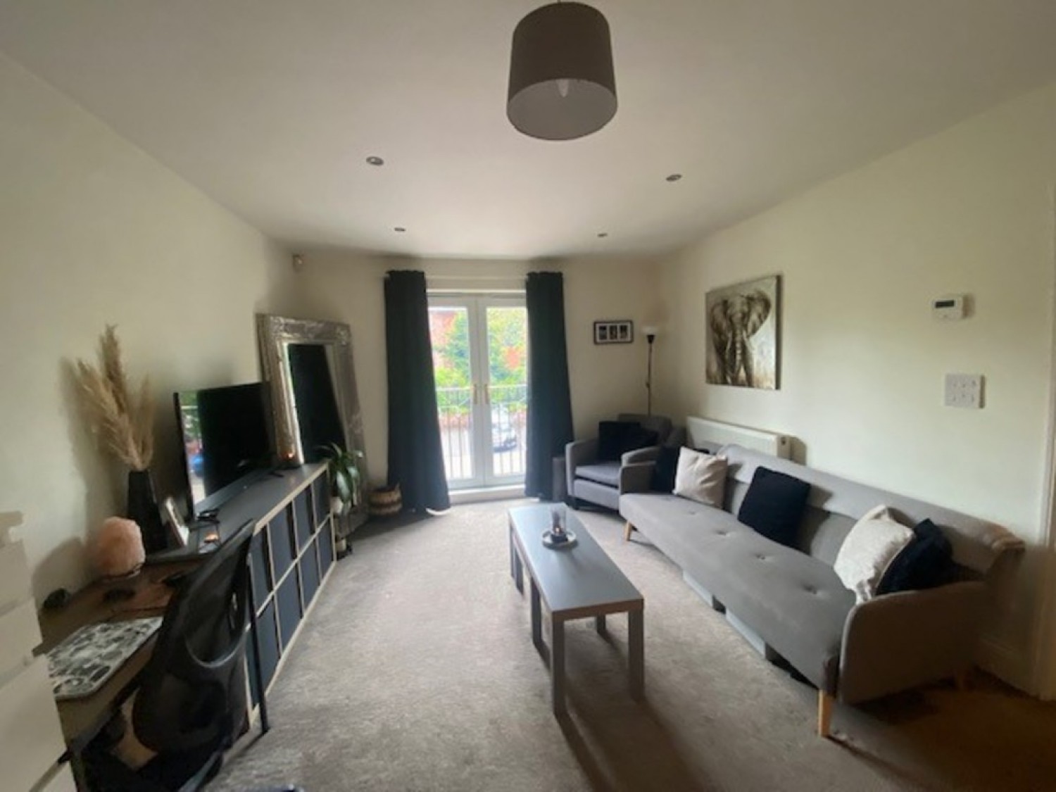 Villers Road , Woodthorpe