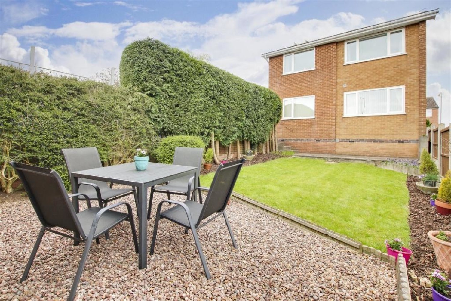 2 bedroom Flat for Letting Windsor Crescent, Nottingham