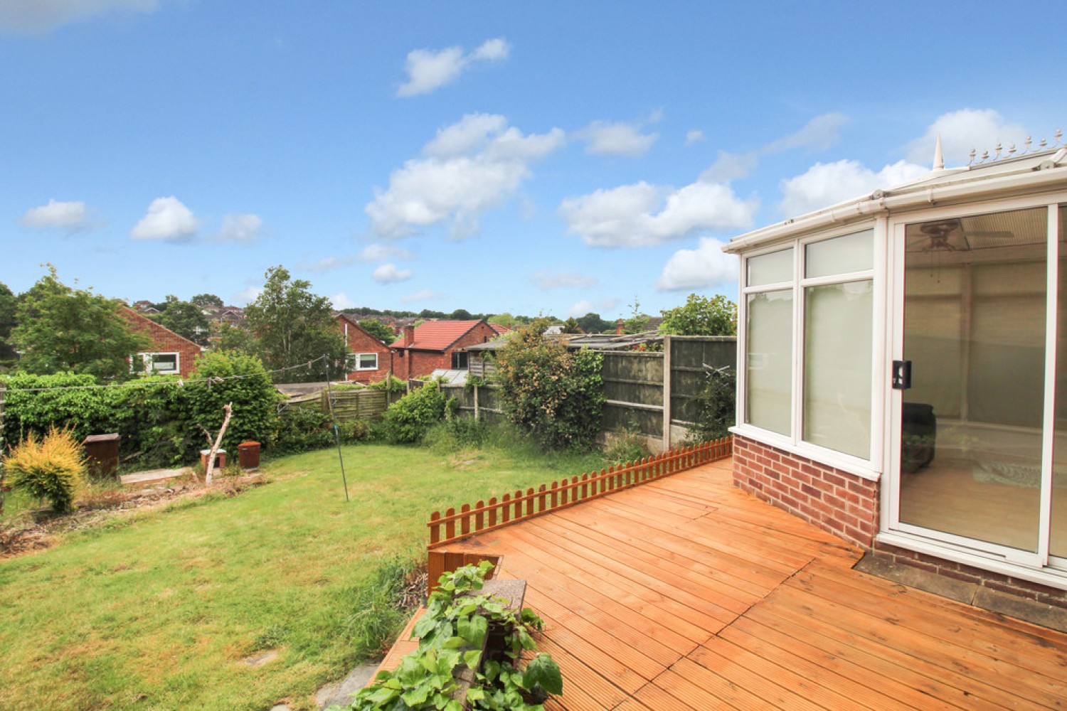 Revelstoke Way, Rise Park