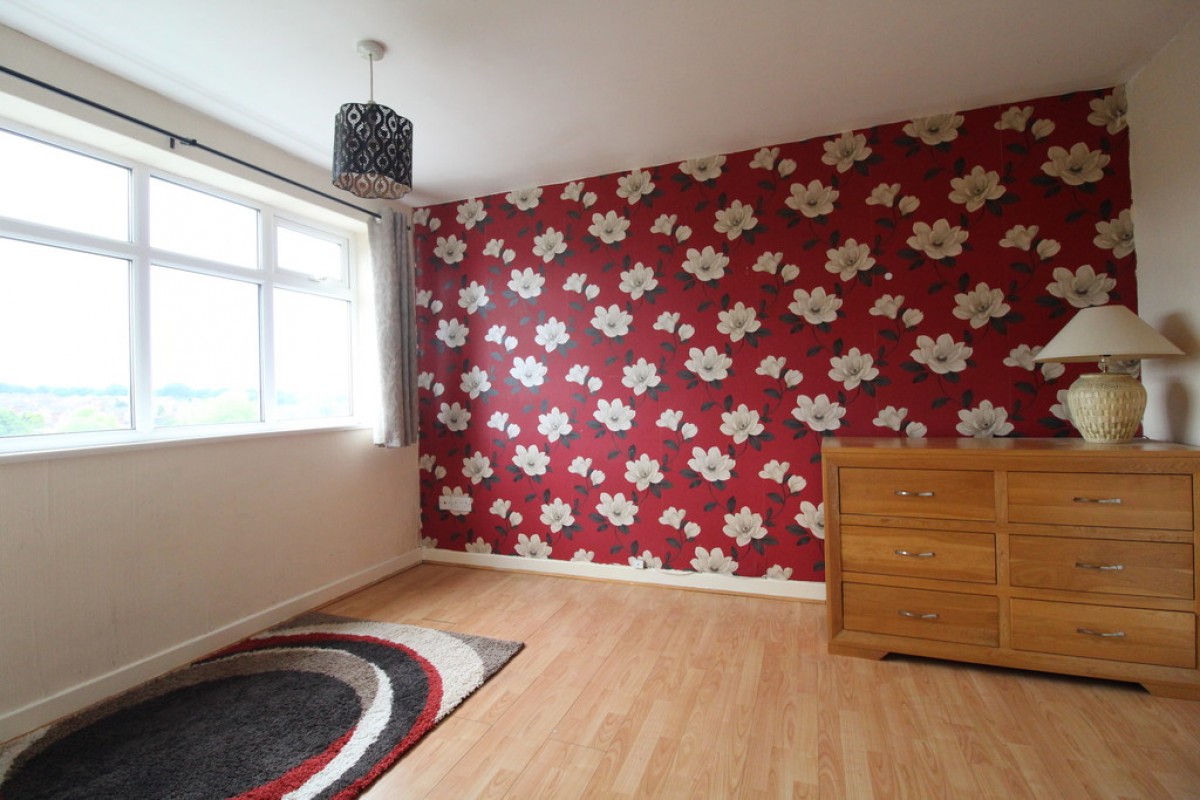 Revelstoke Way, Rise Park