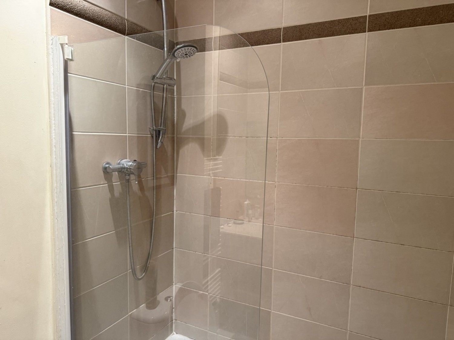 2 bedroom Flat for Letting The Ropewalk, The Park