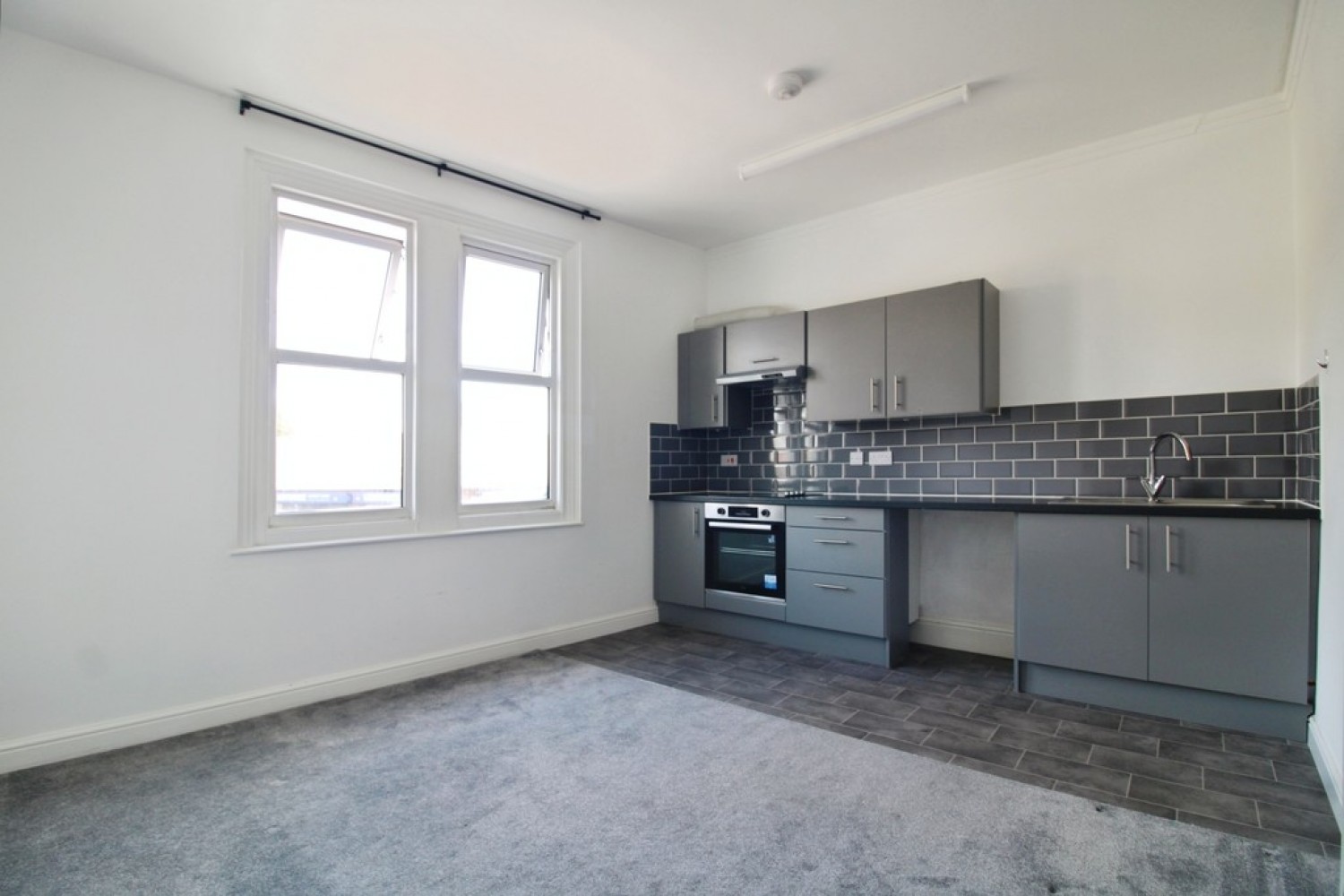 2 bedroom Flat for Letting Derby Road, Stapleford