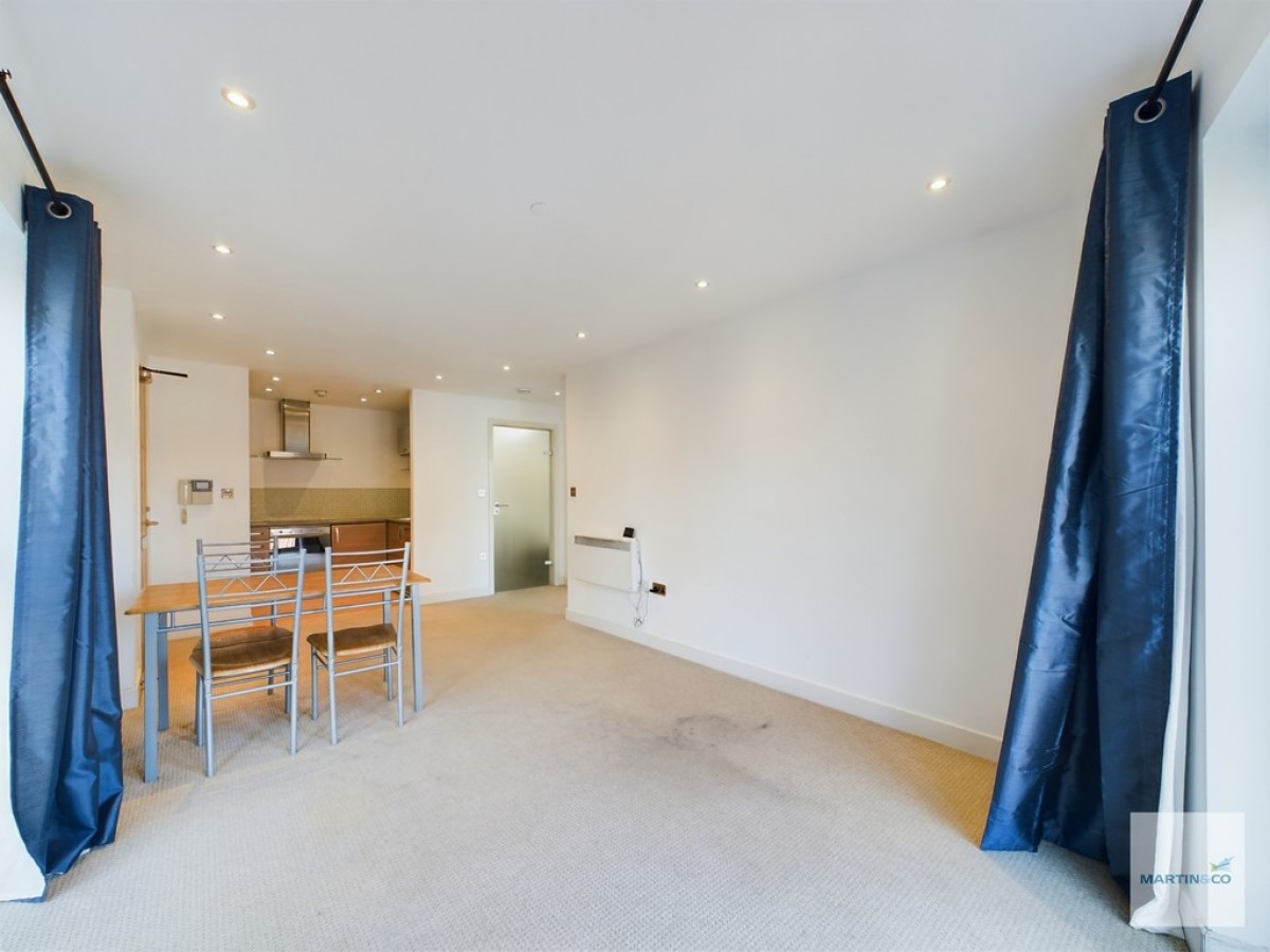 The Habitat, Woolpack Lane