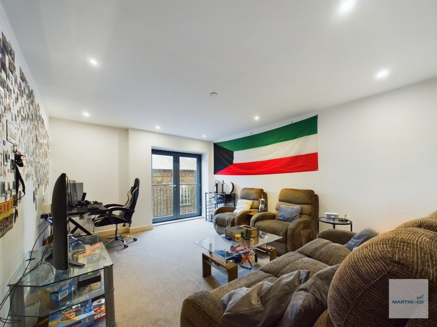 2 bedroom Flat for Sale The Habitat, Woolpack Lane