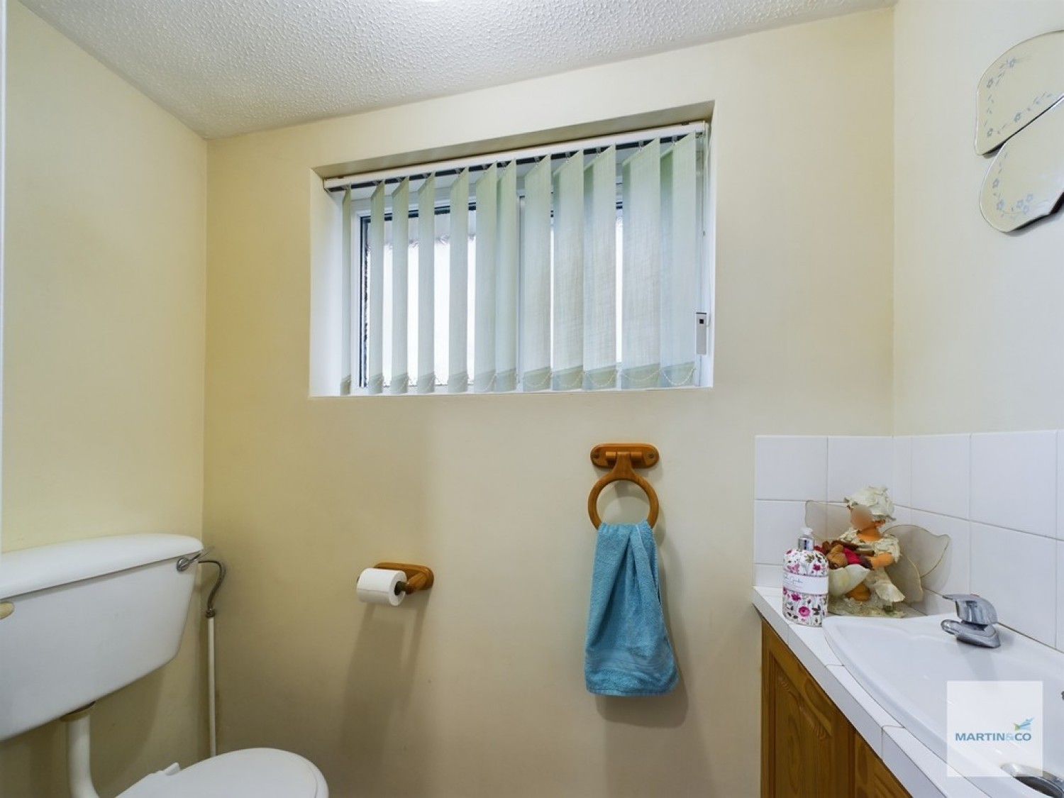 4 bedroom House for Sale Woodlands Grove, Hucknall, Nottingham