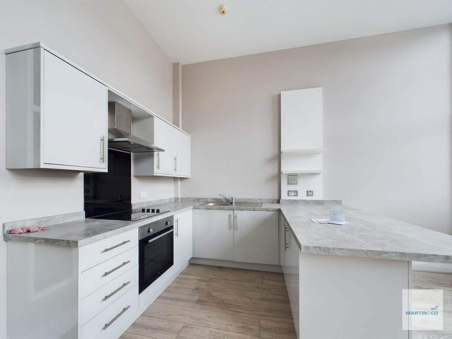 1 bedroom Flat for Letting Crusader House, Thurland Street