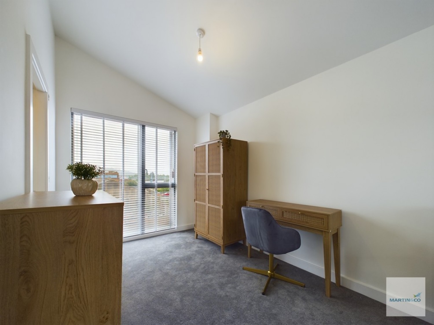 3 bedroom House for Letting Culvert Rise, Trent Bridge Quay