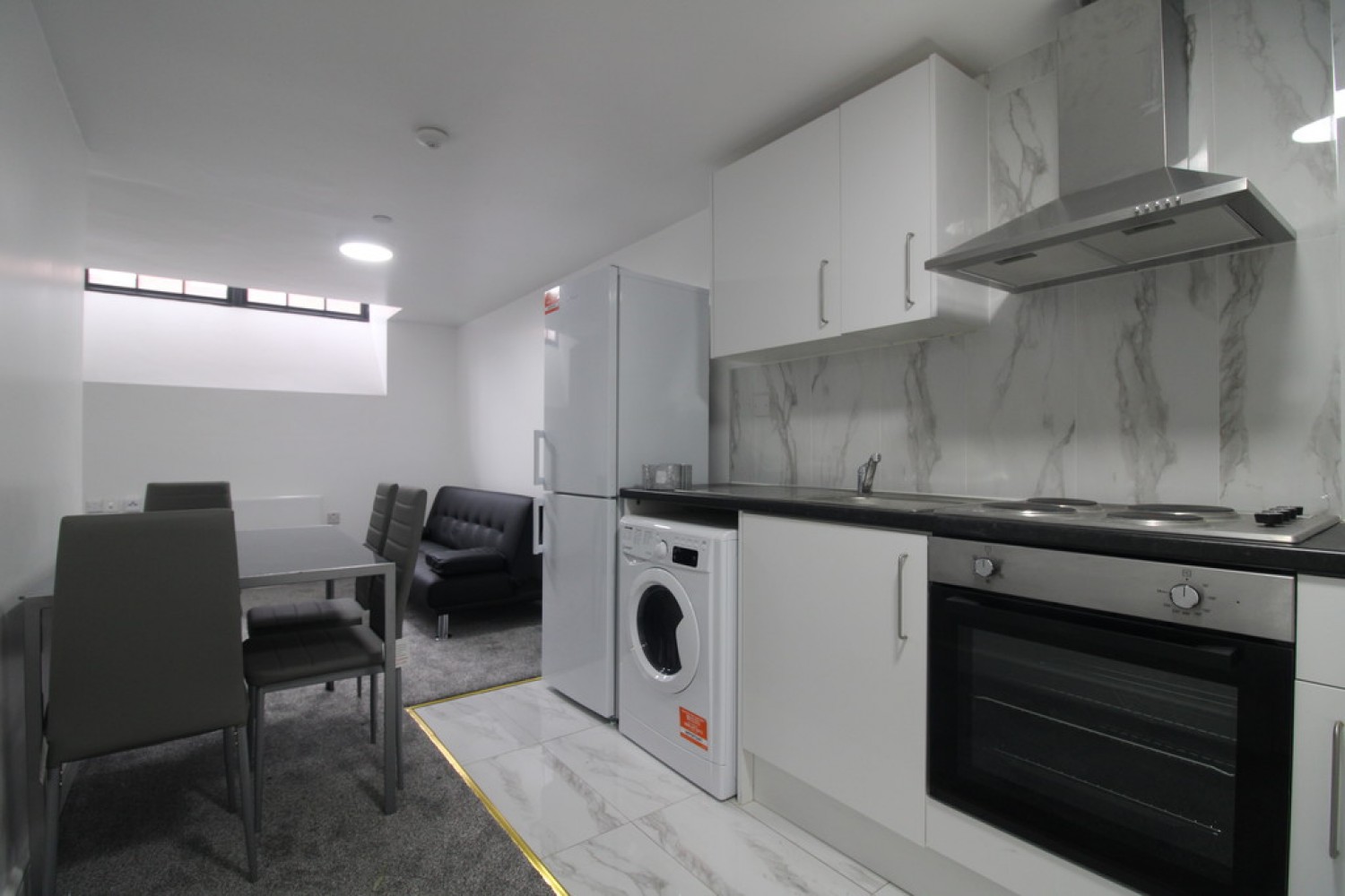 2 bedroom Flat for Letting Castle Edge, 4-6 Castle Boulevard