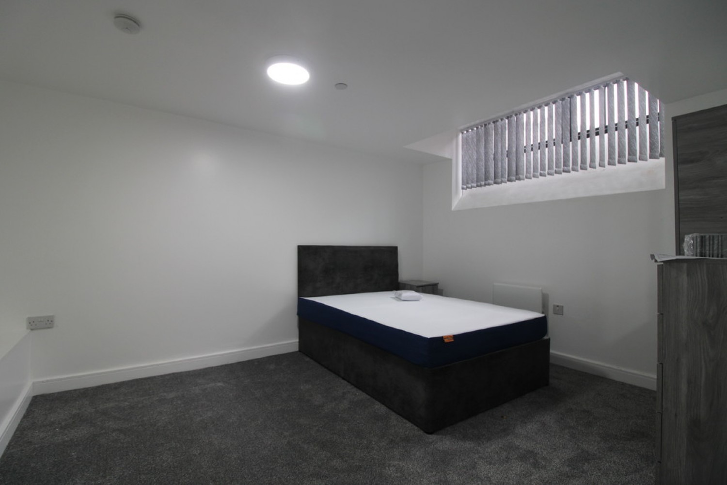 2 bedroom Flat for Letting Castle Edge, 4-6 Castle Boulevard