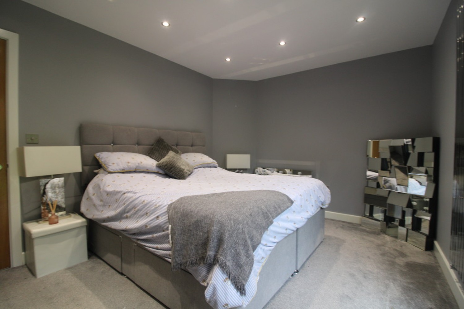 2 bedroom Bungalow in Moor Road, Bestwood Village